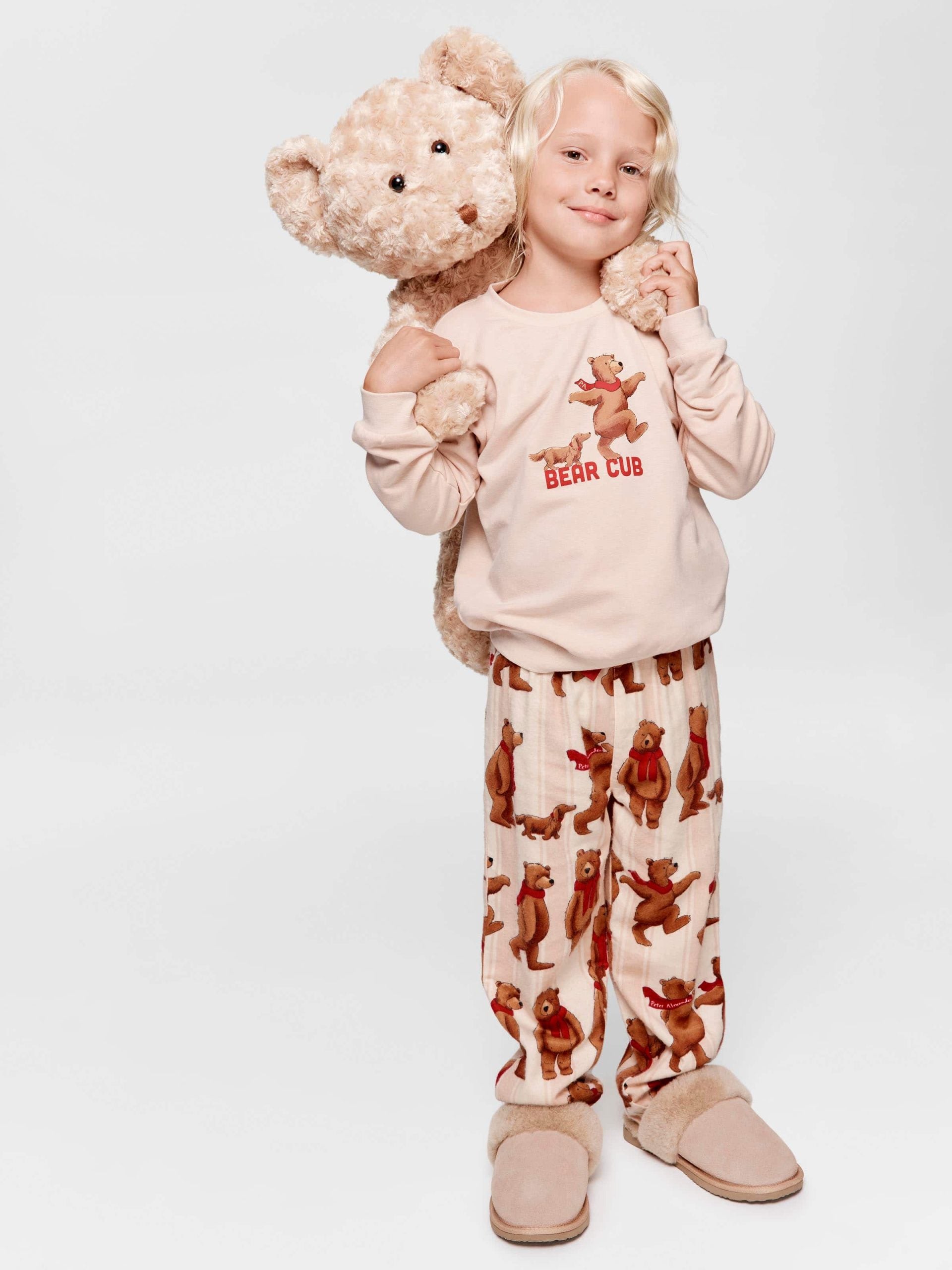 Jnr Kids Bear Cub Long Pj Set multi