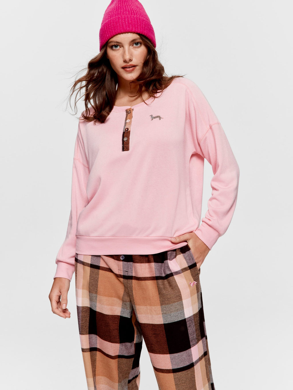 Check Henley Sweater pink