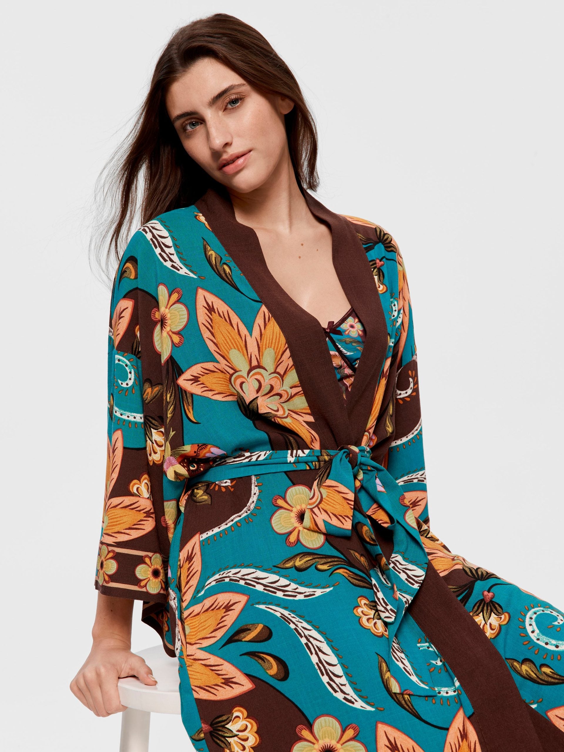 Wallpaper Kimono Gown multi