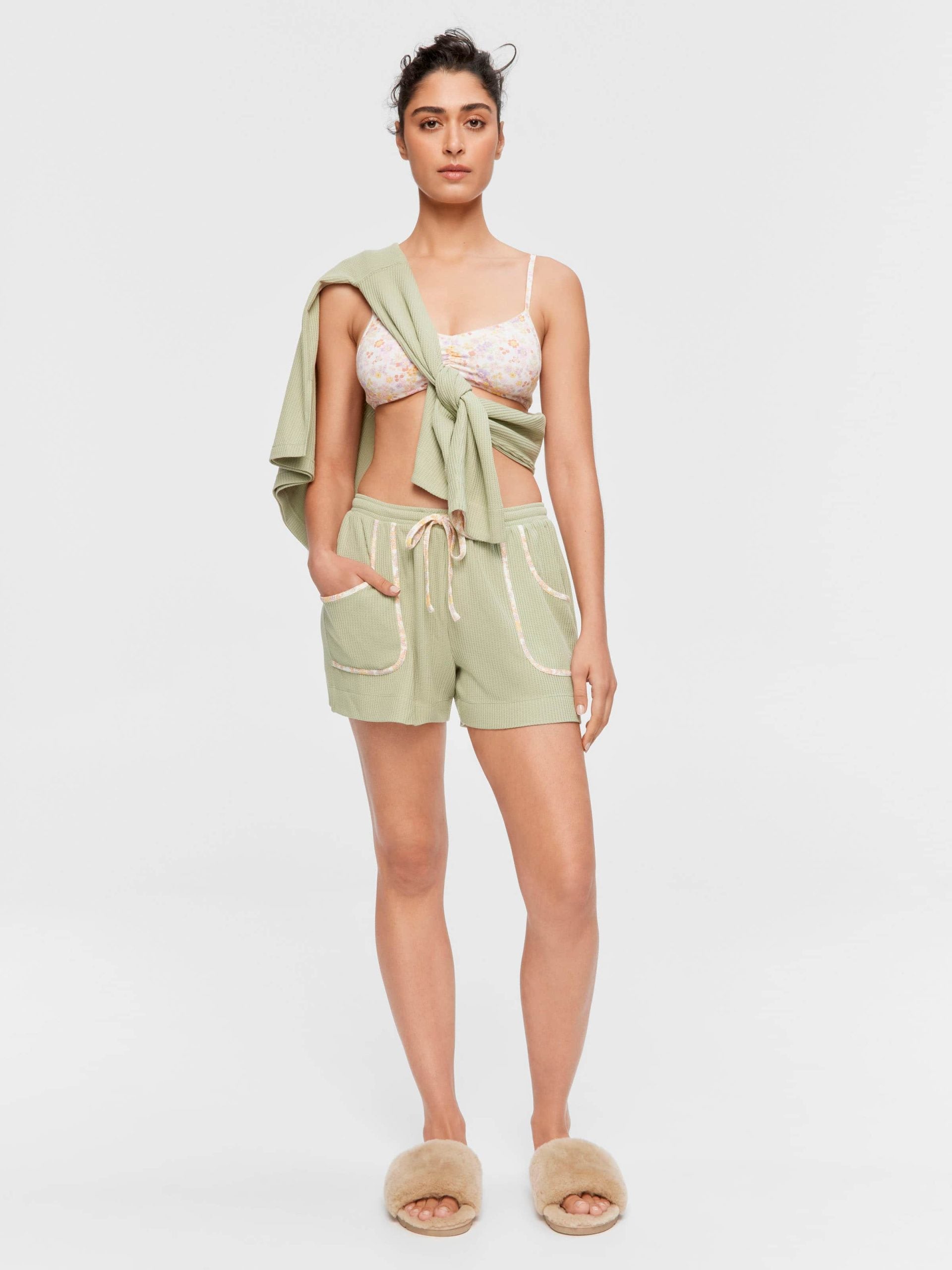 Waffle Mid Short green