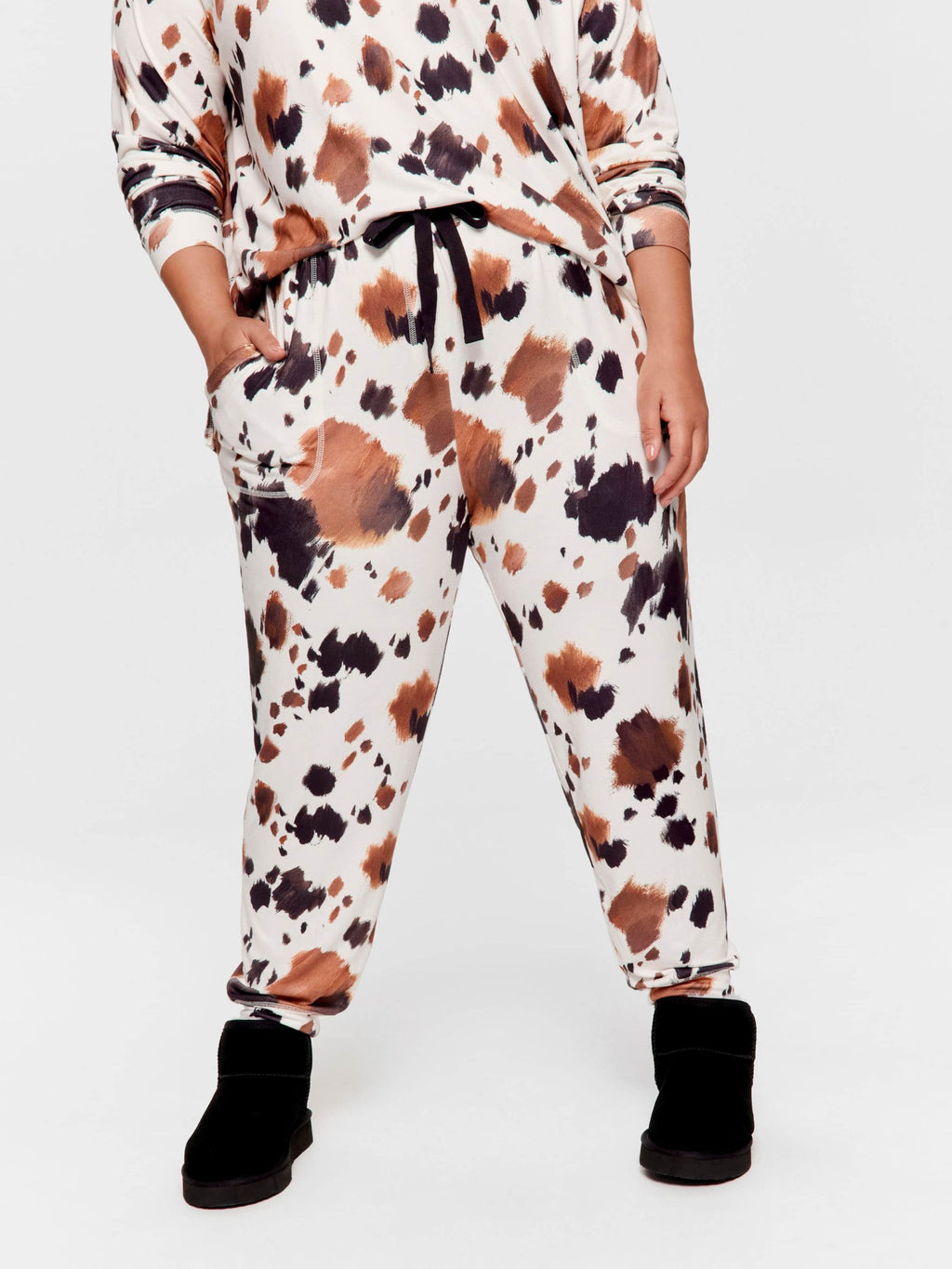 P.A. Plus Cow Plush Easy Pj Pant Multi