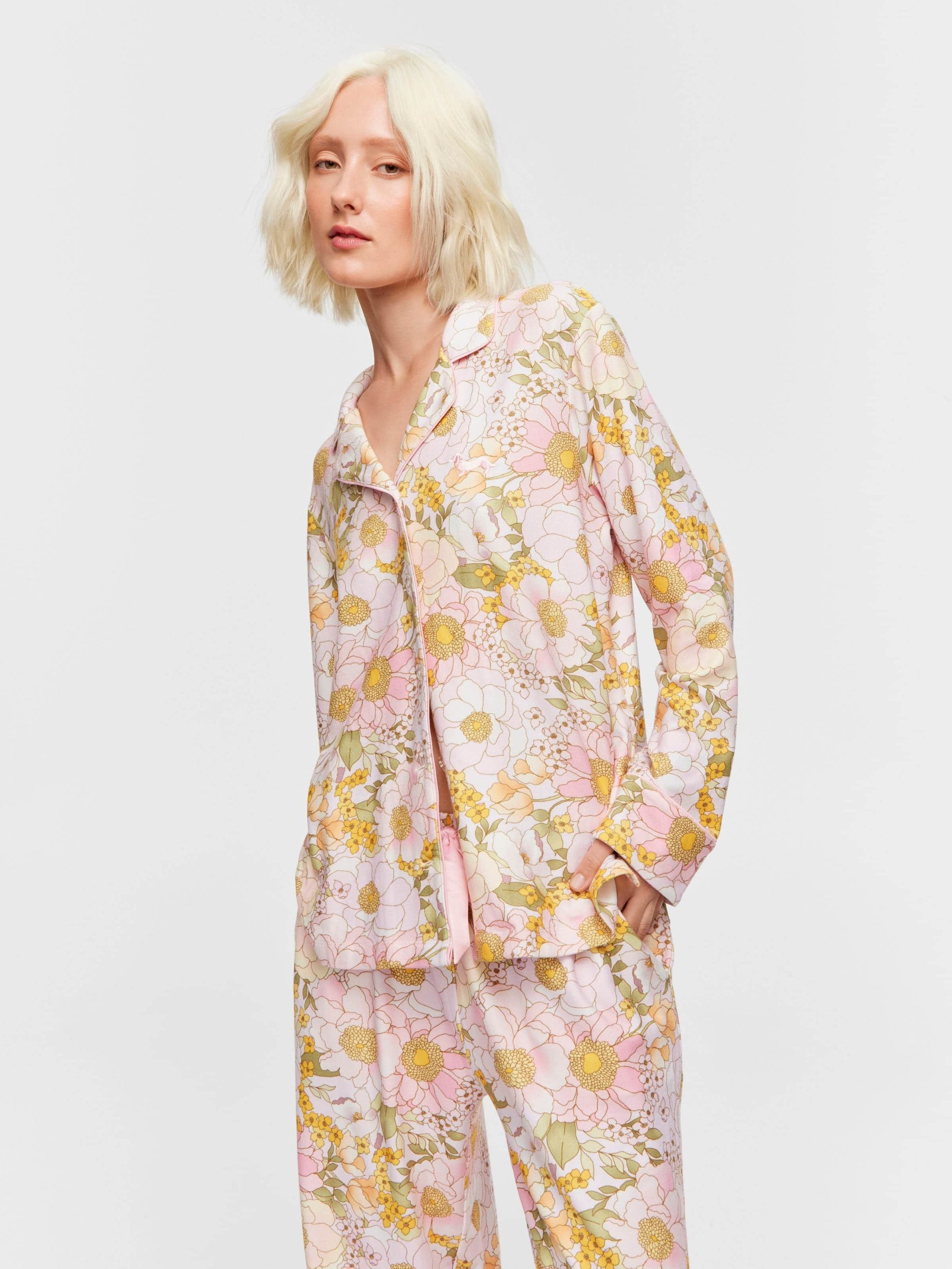 Pretty Floral Plush Long Pj Set multi