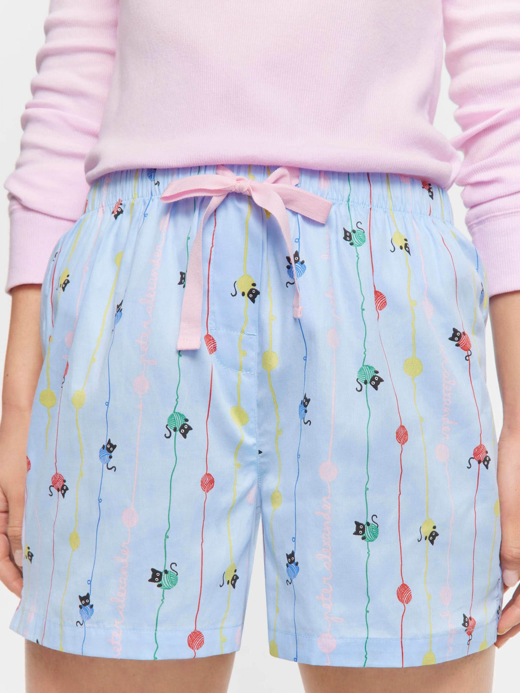 Playful Cat Mid Short multi