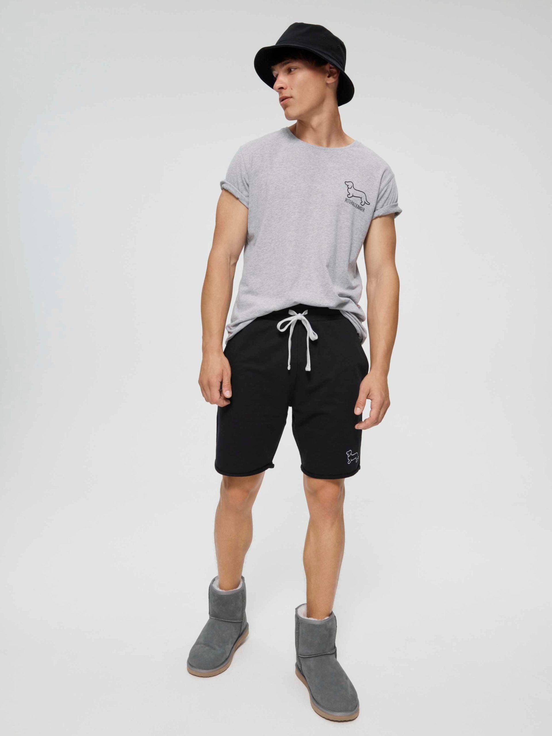 P.A. Black Cut Off Sweat Short black