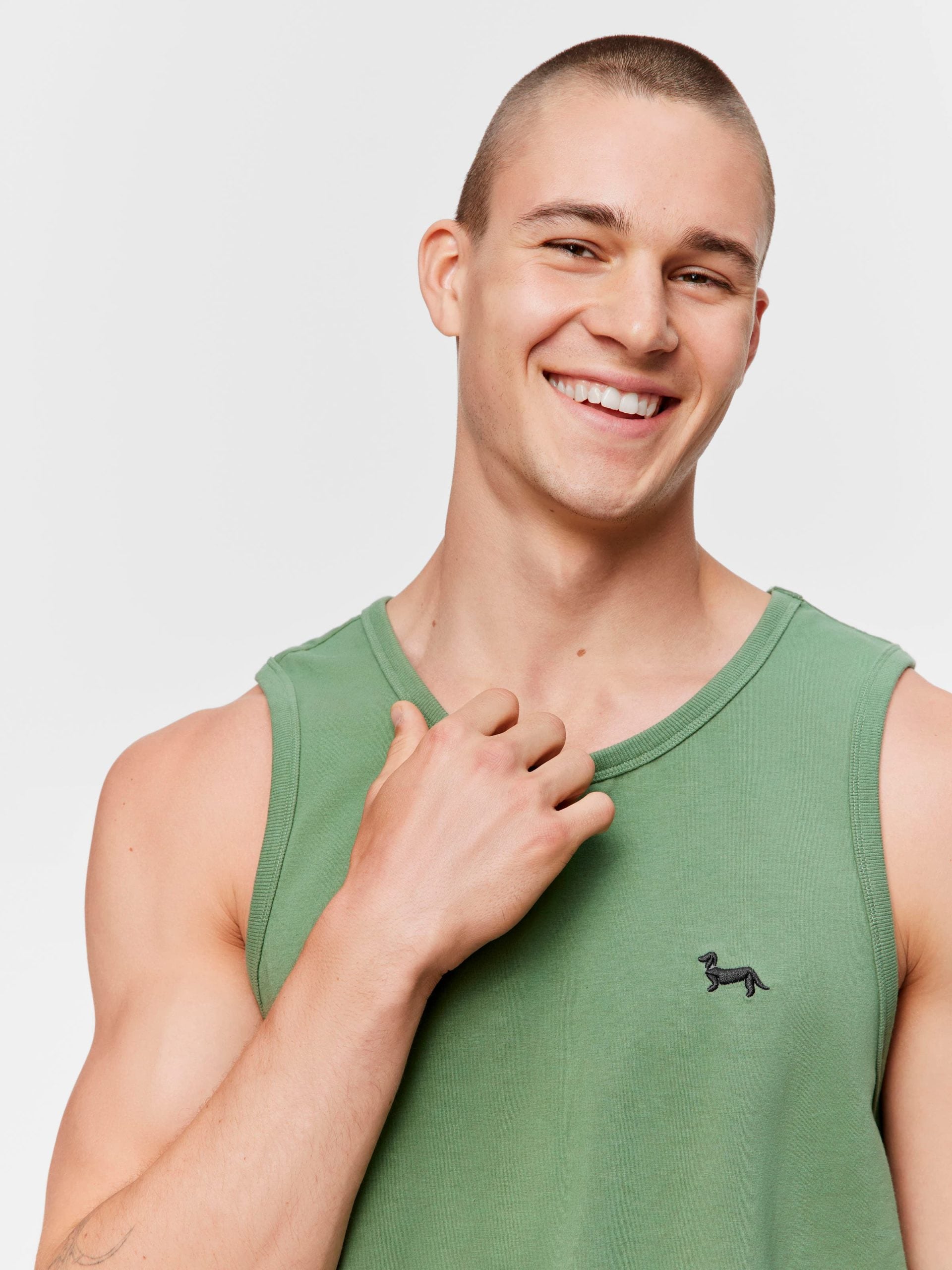 Green Boxy Sleeveless Tee green