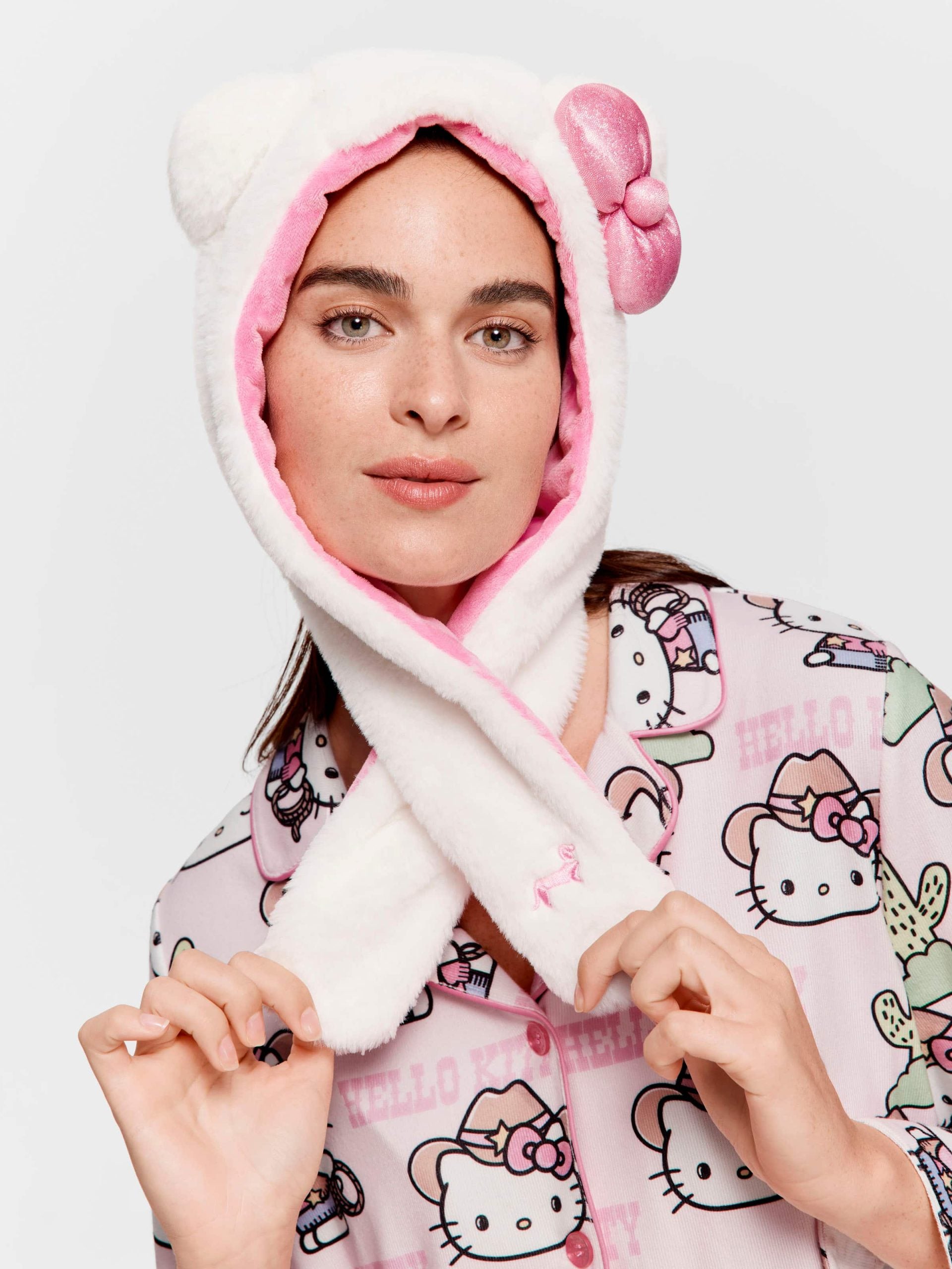 Hello Kitty Bonnet White