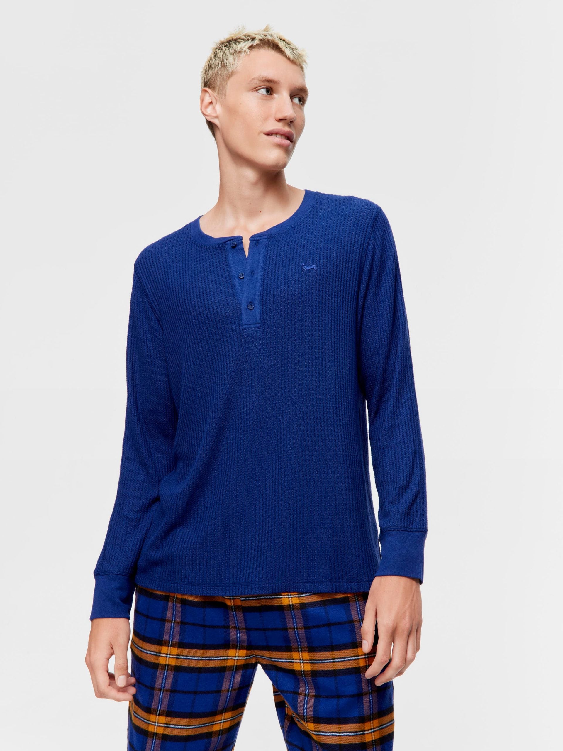 Navy Waffle Henley navy