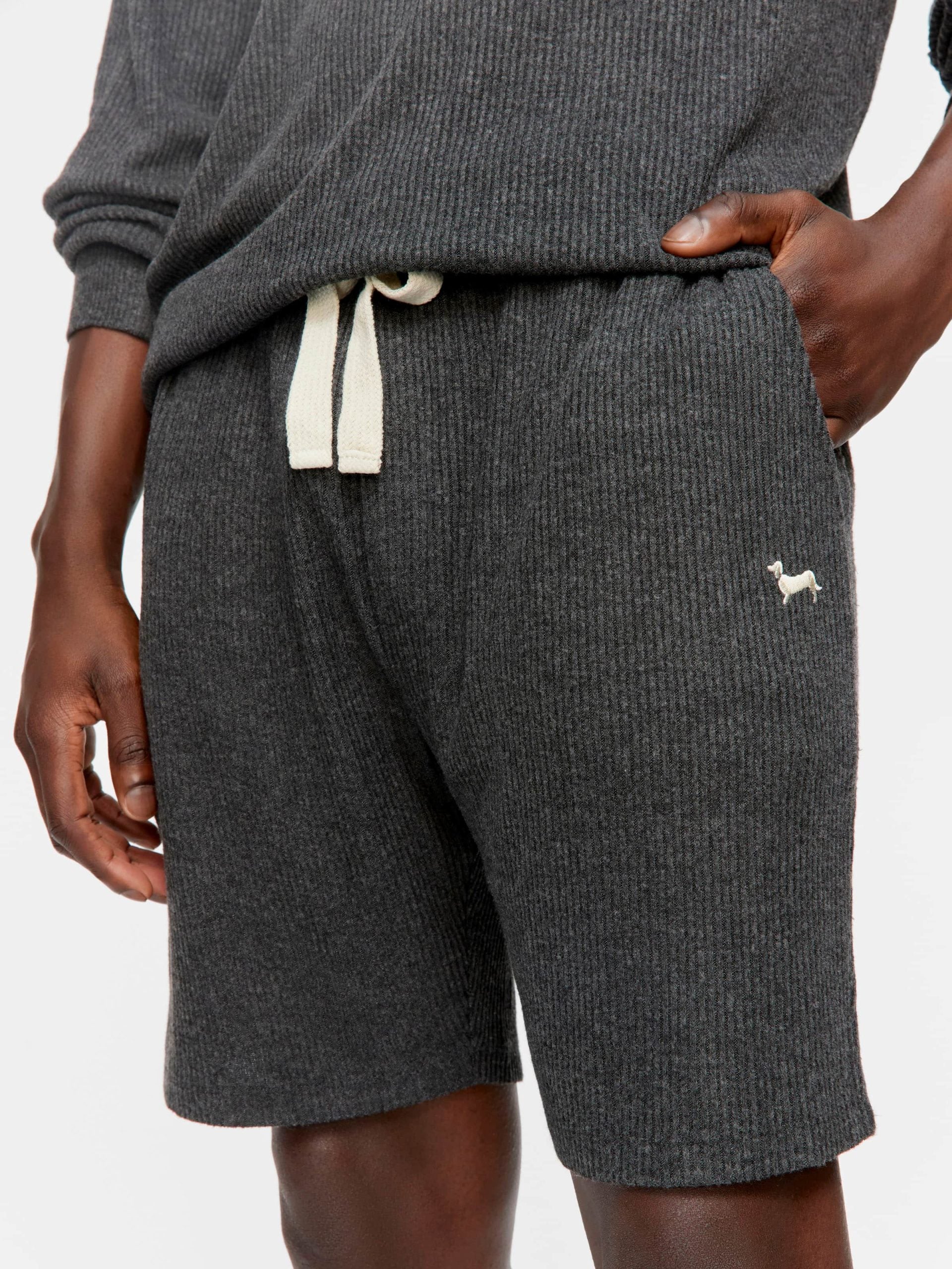 Charcoal Brushed Rib Mid Short charcoal