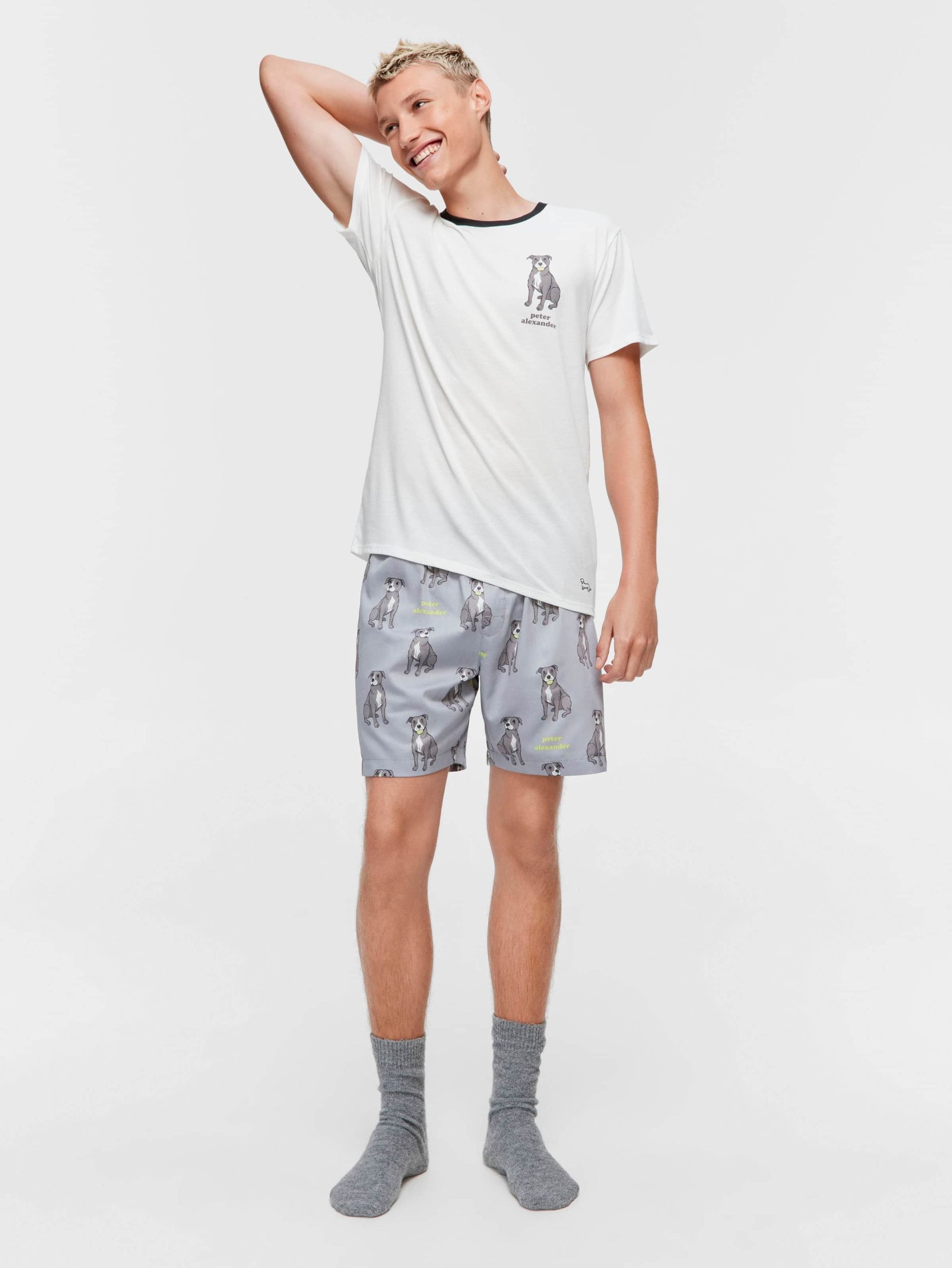 Staffy Tee white