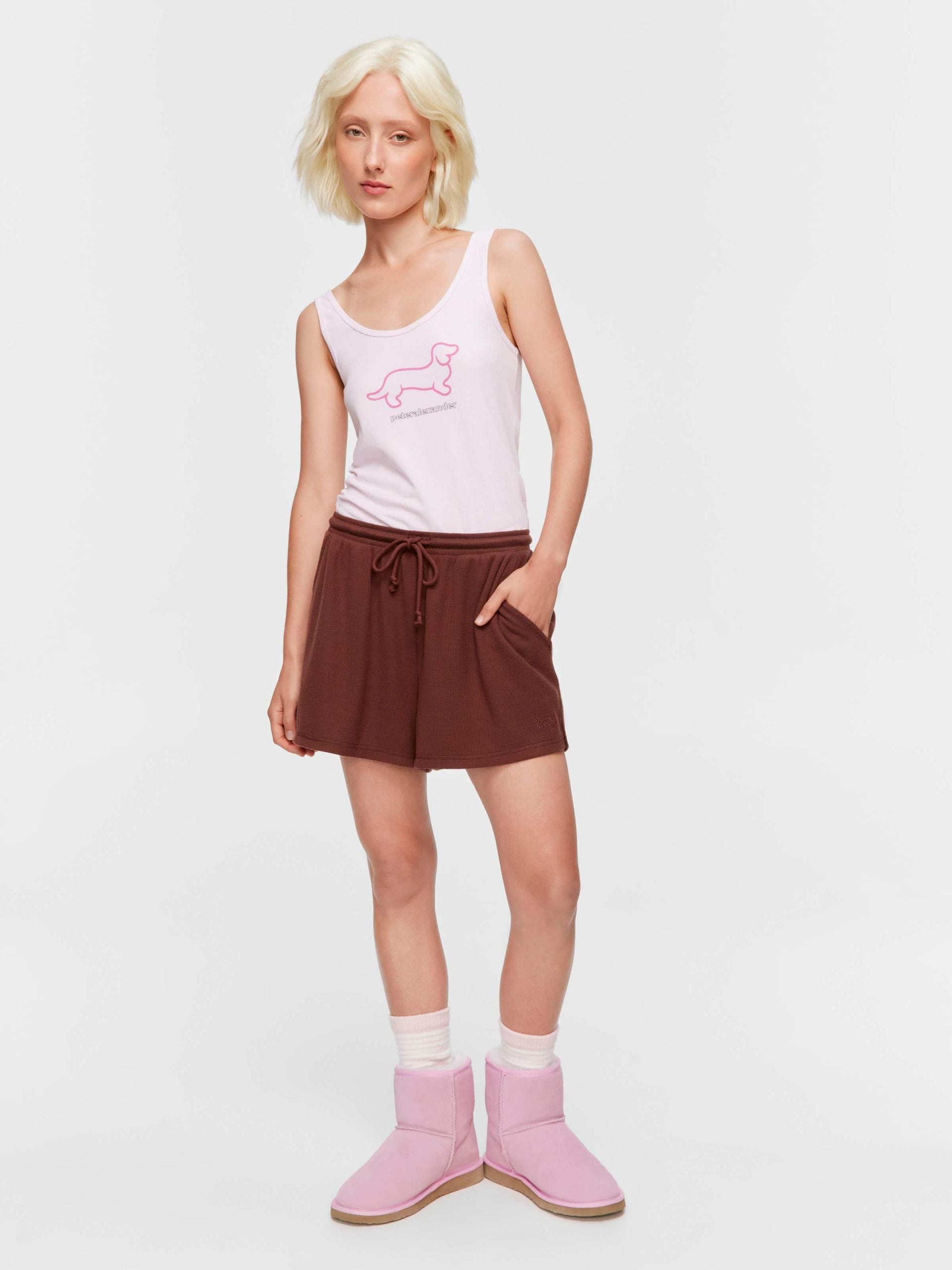 Chocolate Soft Waffle Mid Short brown